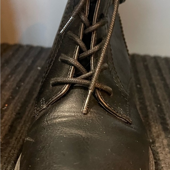 Women’s Cliffs boots size 8 1/2 medium - Picture 5 of 13